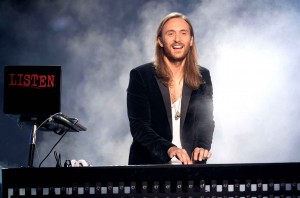 david-guetta-performs-stage-8bc0-diaporama
